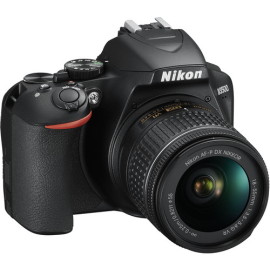Nikon D3500 with AF-P DX NIKKOR 18-55mm f/3.5-5.6G Price in Pakistan
