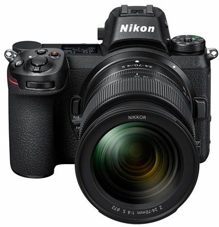 Nikon Z 7 with nikkor z 24-70mm f4 s lens